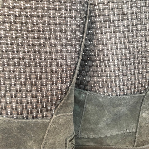 🌈 6/$60, BOBS, Suede, Grey, Winter Boot, Size 8 - Picture 4 of 8